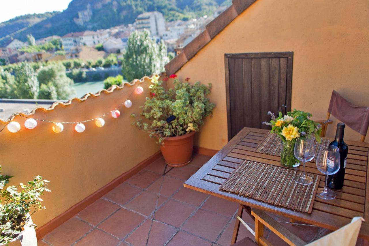 Atico Con Terraza En Graus-Pirineo De Huesca Διαμέρισμα Εξωτερικό φωτογραφία